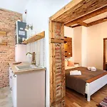 Saint John's 22 * Braşov