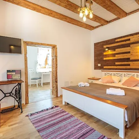 Saint John's 22 Apartman *