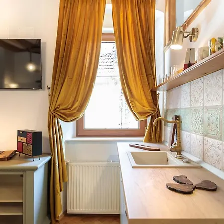 Apartment Saint John's 22