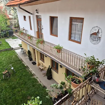 Saint John's 22 Brașov