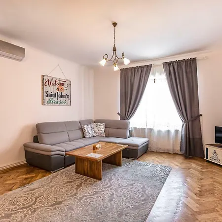 Saint John's 22 Lägenhet Braşov