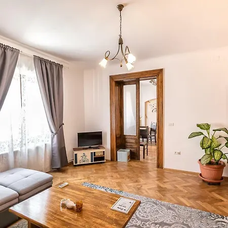 Saint John's 22 Apartman *