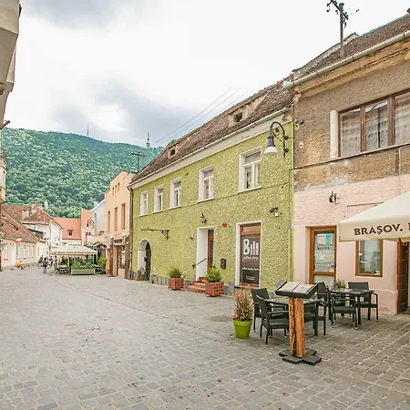 Saint John's 22 * Brasov