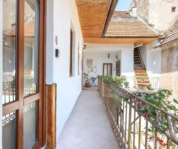 Apartament Saint John's 22 *