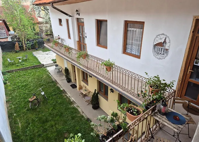 Saint John's 22 Brașov