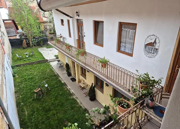 Saint John's 22 Brașov