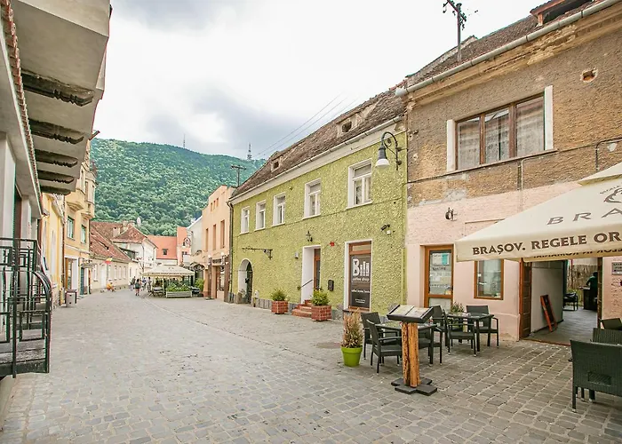 Saint John's 22 * Brașov